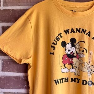 NWT Disney Mickey Pluto "I Just Wanna Hang With My Dog" T-Shirt